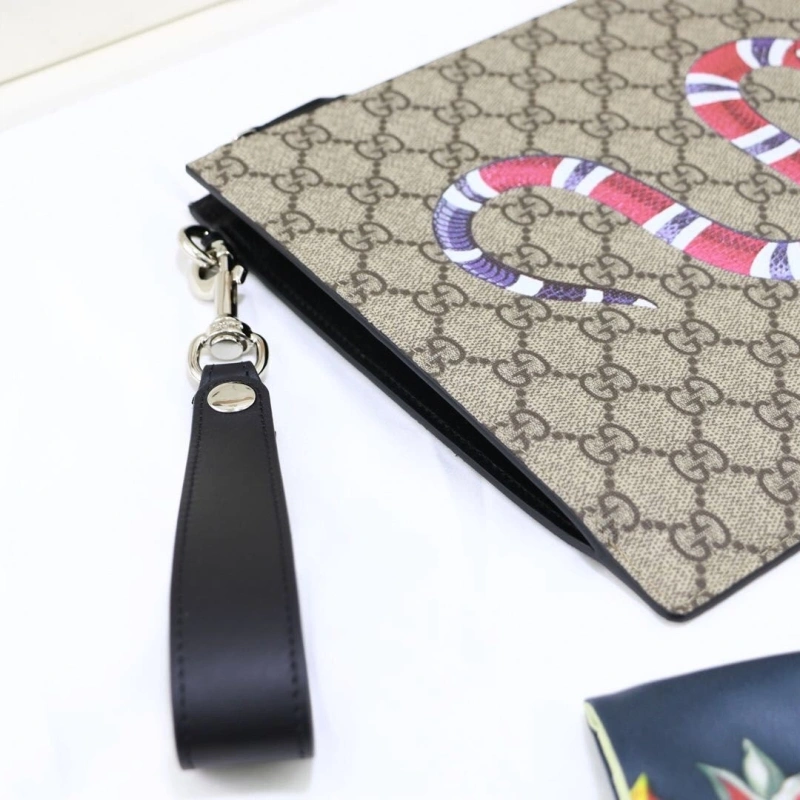 Gucci Clutch Bags 4036-0686