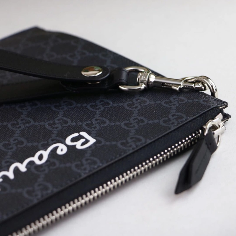 Gucci Clutch Bags 4036-0689