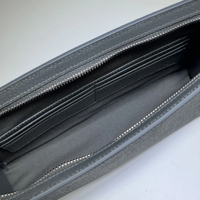 Gucci Clutch Bags 4036-0697