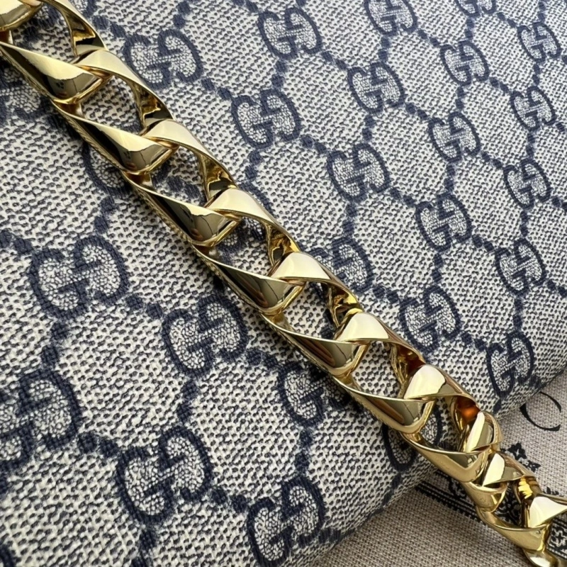 Gucci Satchel Bags 4036-0738