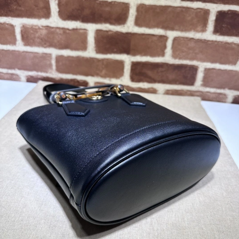 Gucci Top Handle Bags 4036-0813