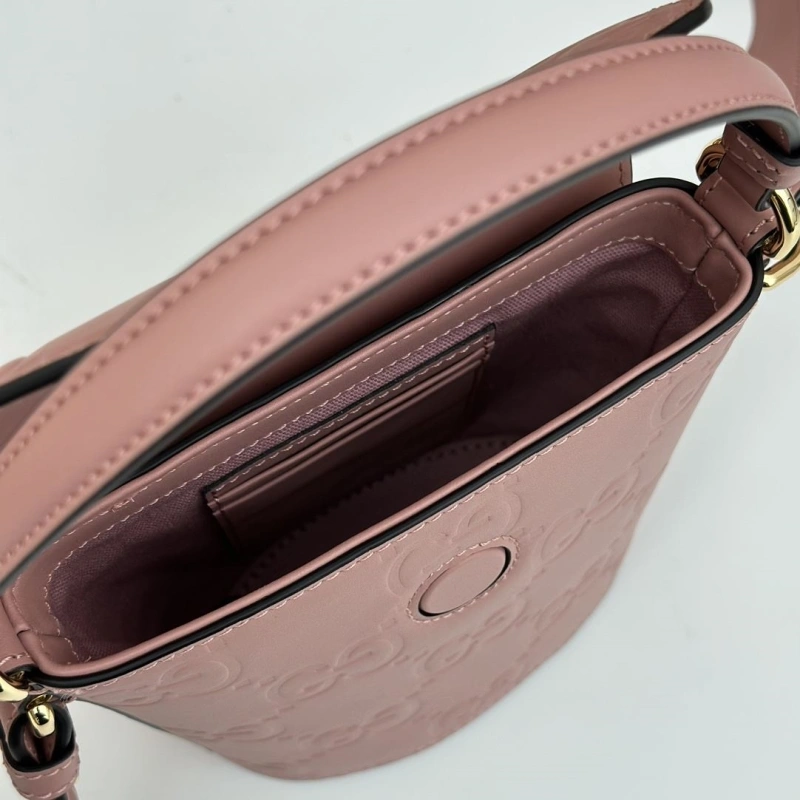 Gucci Top Handle Bags 4036-0890