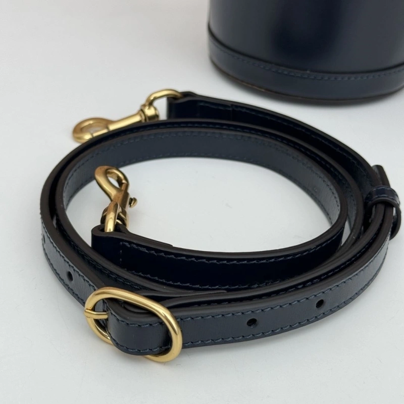 Gucci Bucket Bags 4036-0907