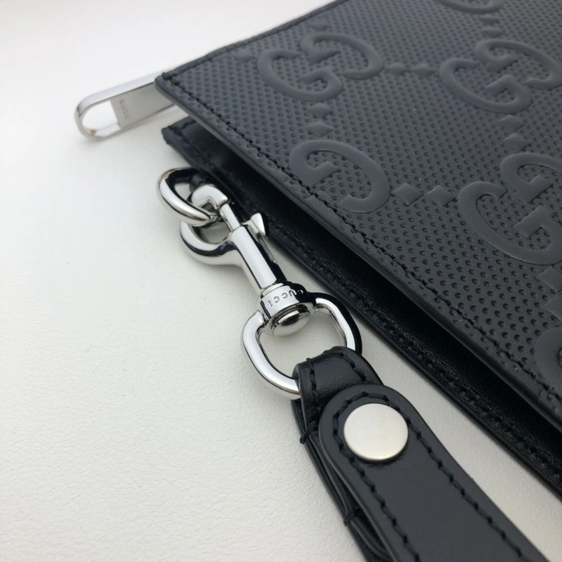 Gucci Clutch Bags 4036-0950