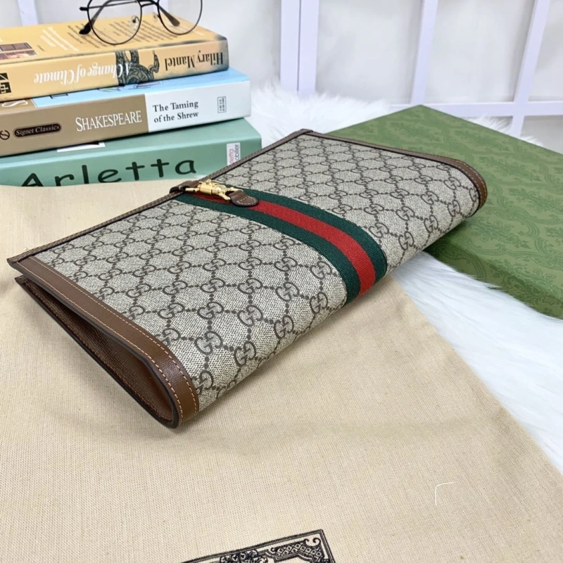 Gucci Clutch Bags 4036-0987