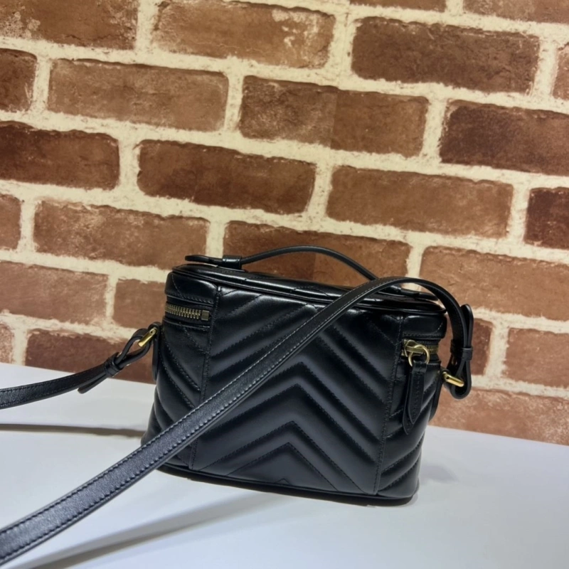 Gucci Cosmetic Bags 4036-0996