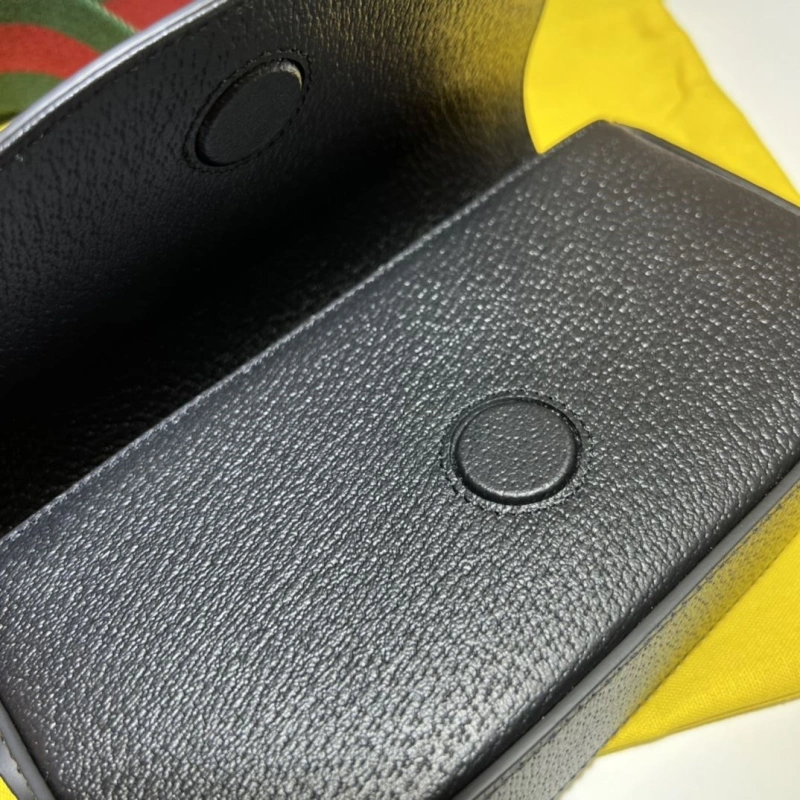 Gvc*1 satchel bags 4036-1011