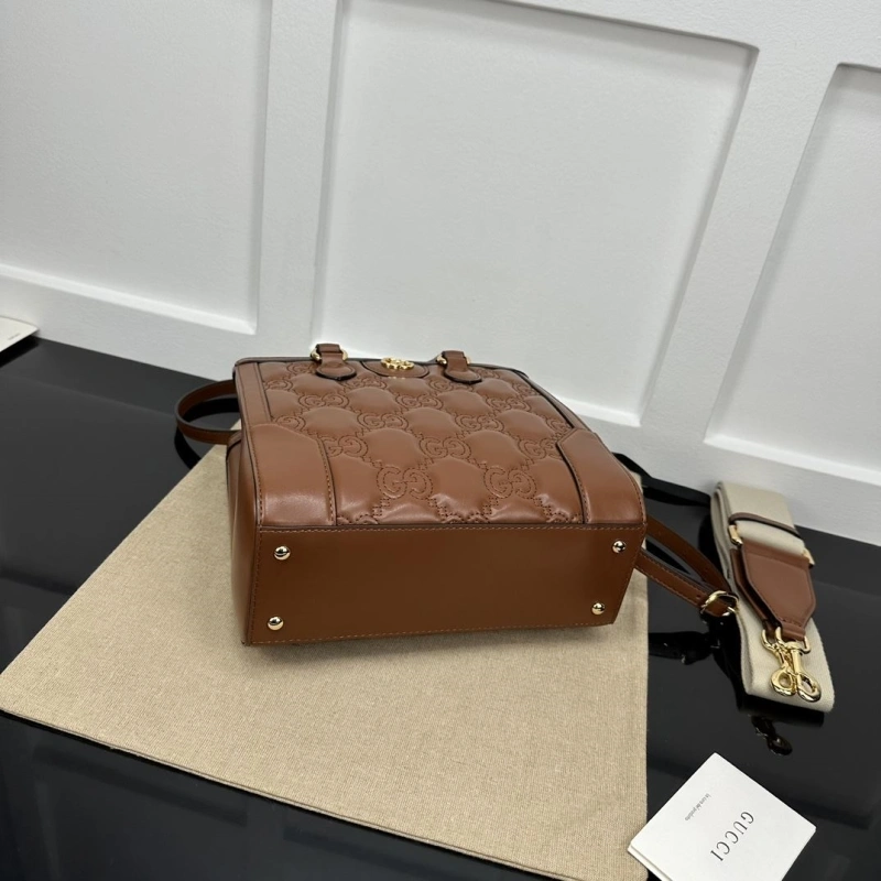 Gucci Top Handle Bags 4036B-0026