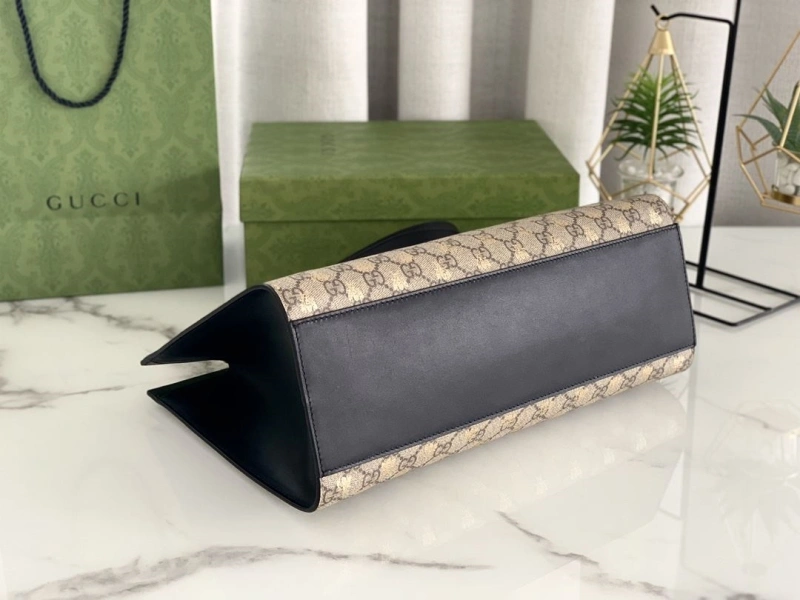 Gucci Shopping Bags 4036B-0121