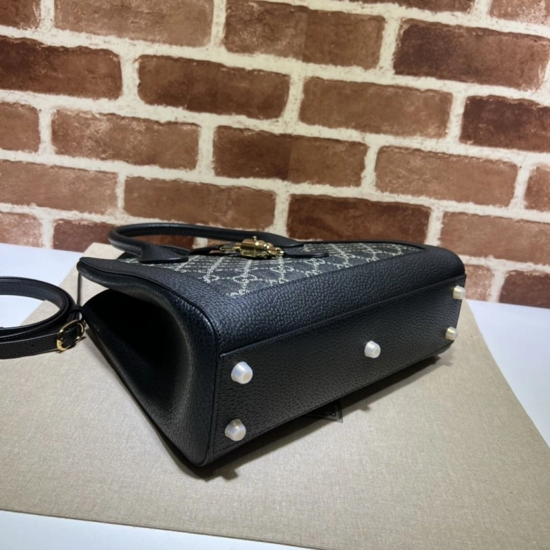 Gucci Top Handle Bags 4036B-0252