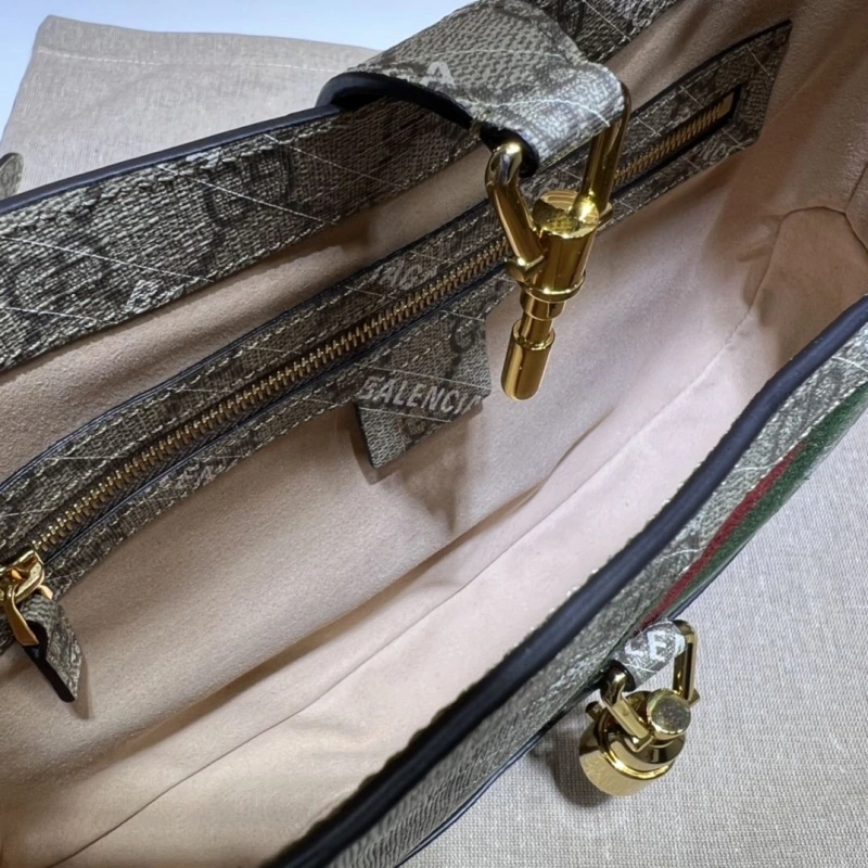 Gucci Top Handle Bags 4036B-0303