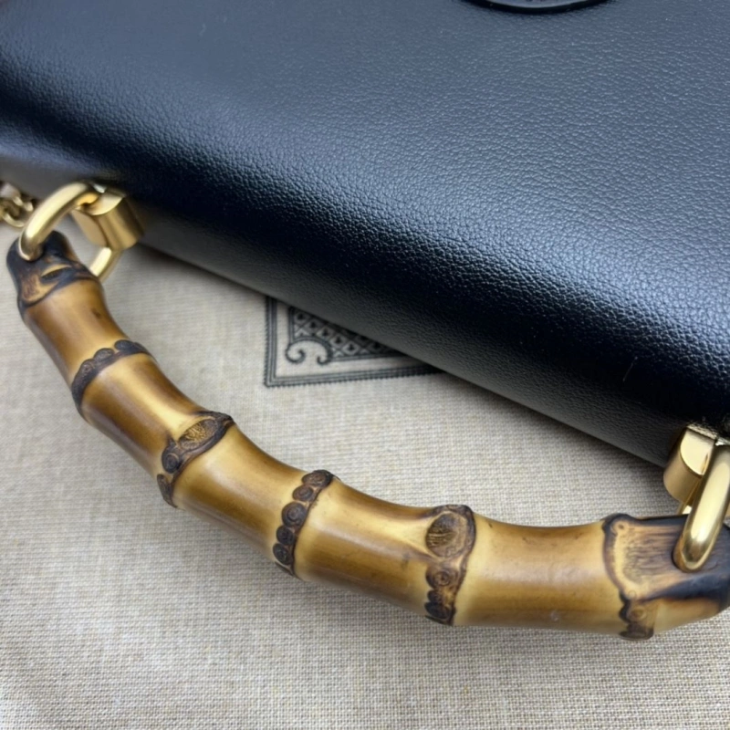 Gvc*1 top handle bags 4036b-0320