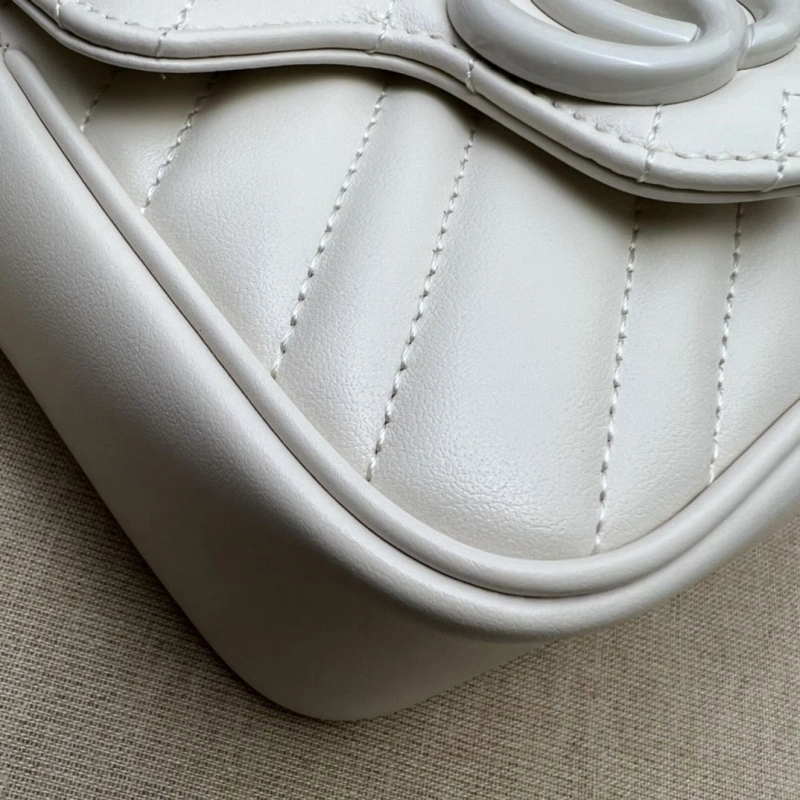 Gvc*1 satchel bags 4036b-0382