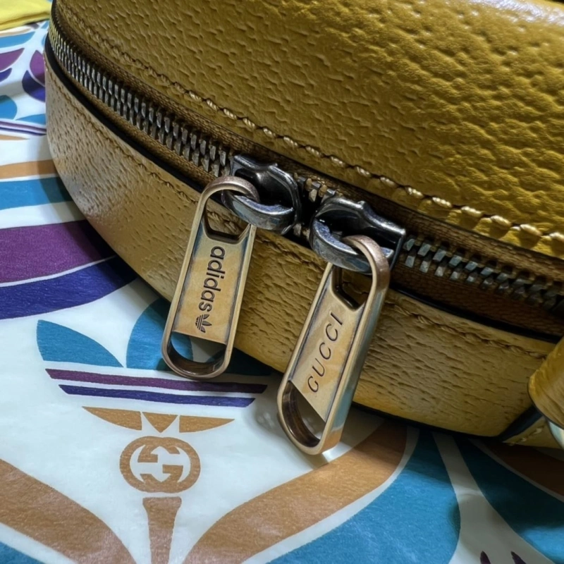 Gucci Round Bags 4036B-0395