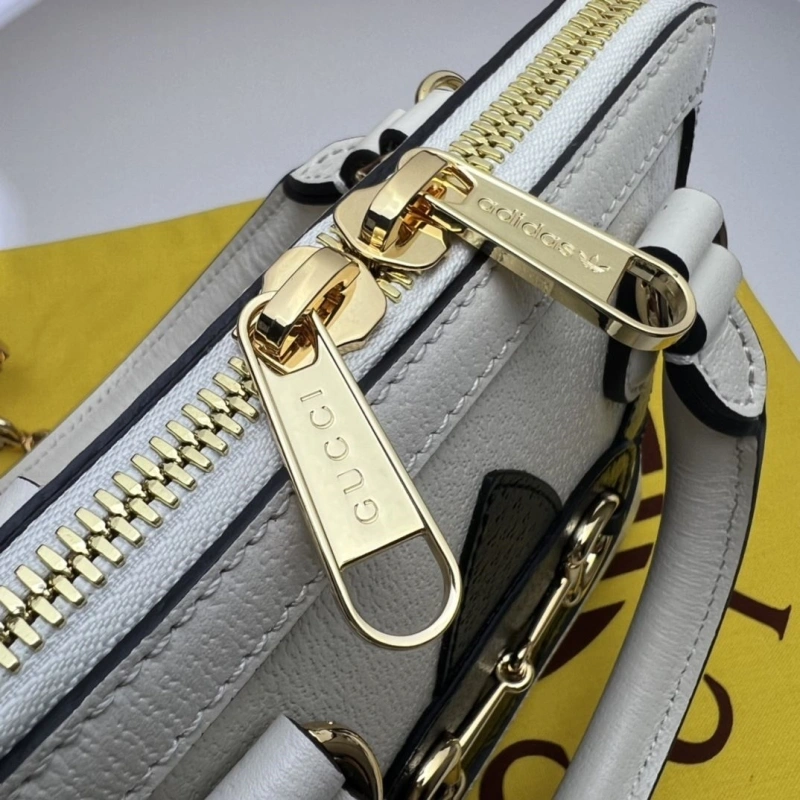 Gvc*1 top handle bags 4036b-0404