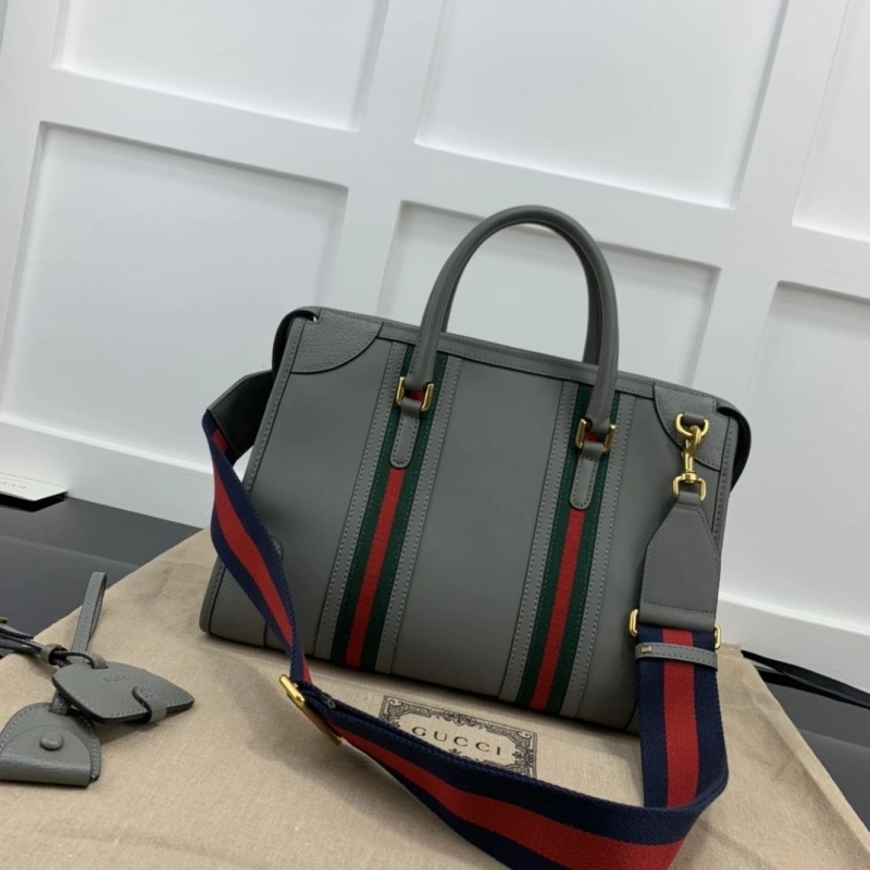 Gucci Shopping Bags 4036B-0412