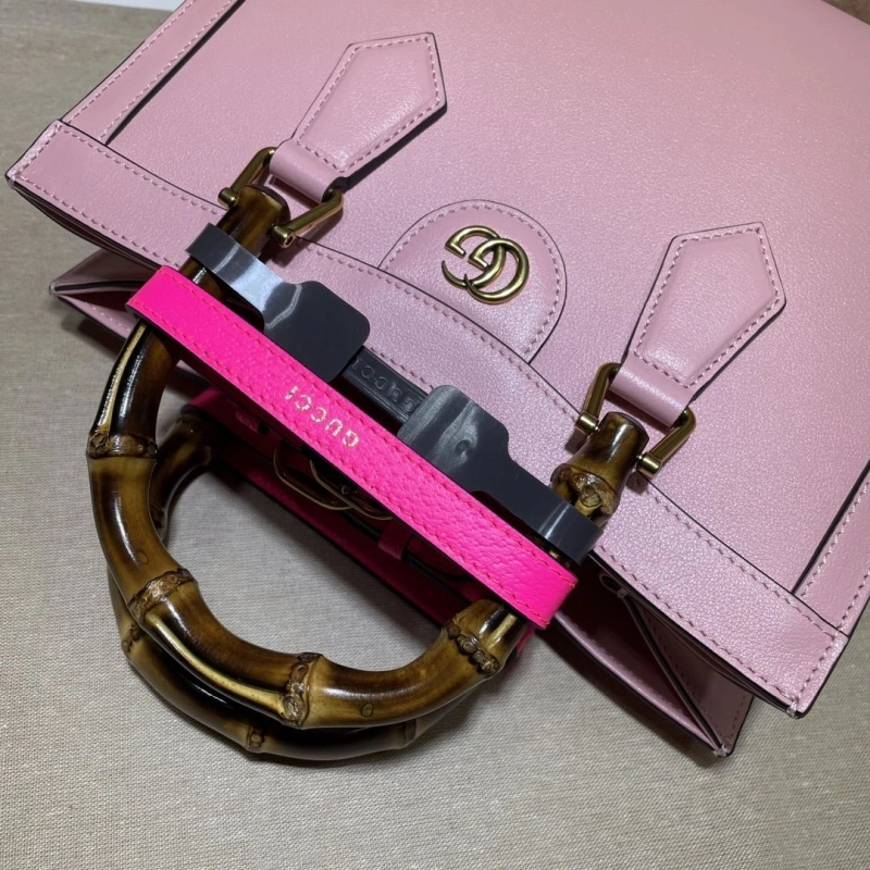 Gucci Shopping Bags 4036B-0620
