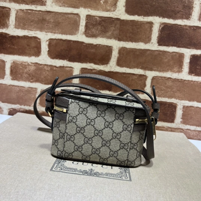 Gucci Cosmetic Bags 4036B-0627