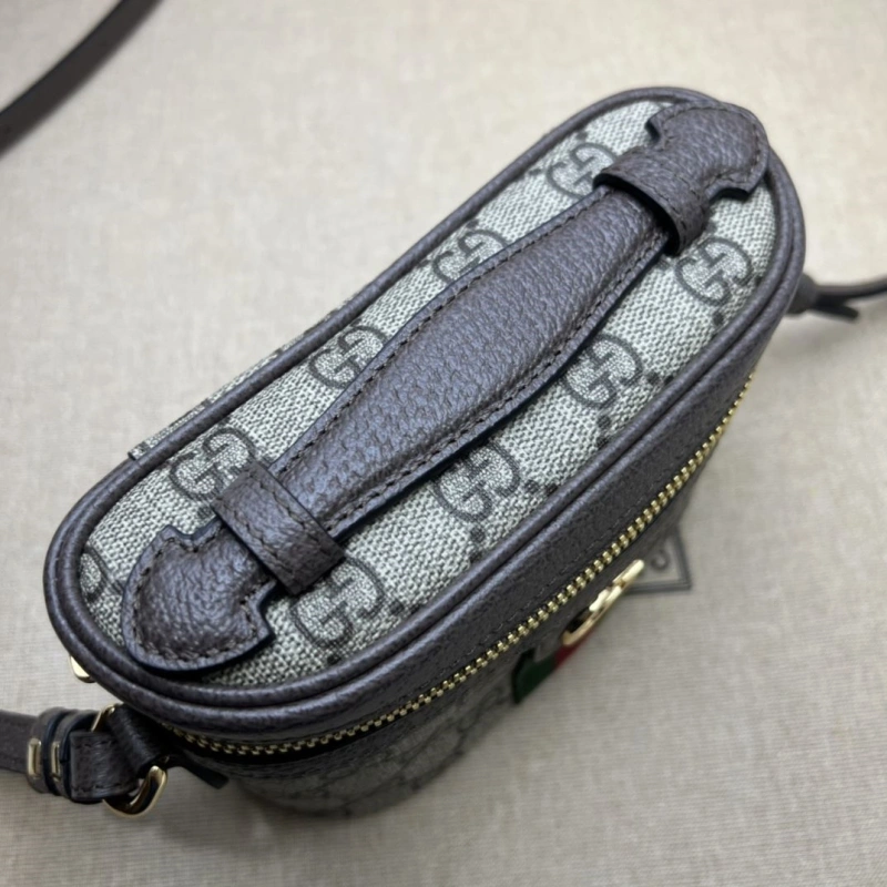 Gucci Cosmetic Bags 4036B-0627