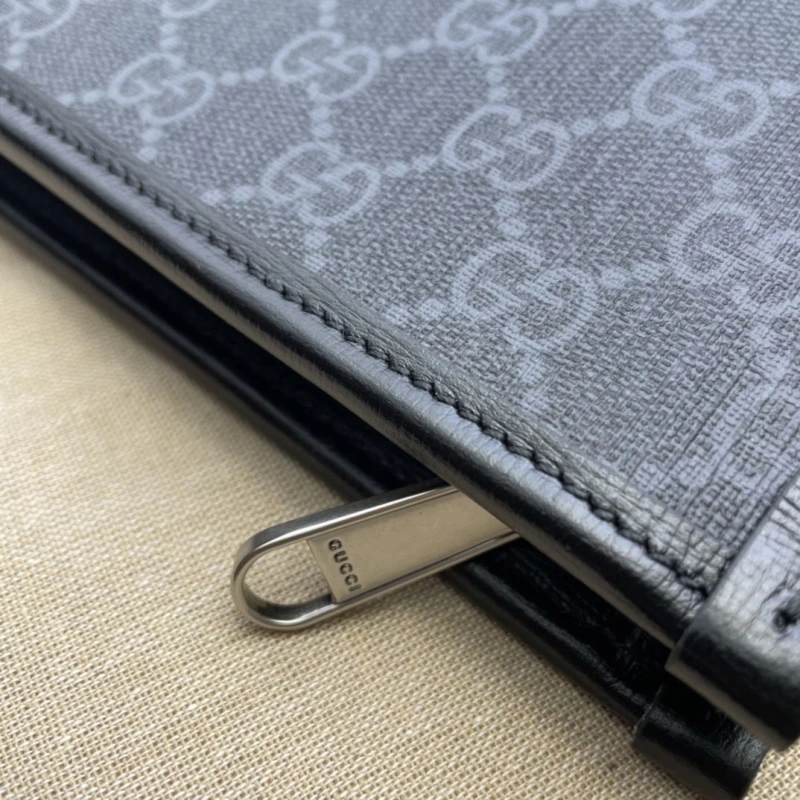 Gucci Clutch Bags 4036B-0671