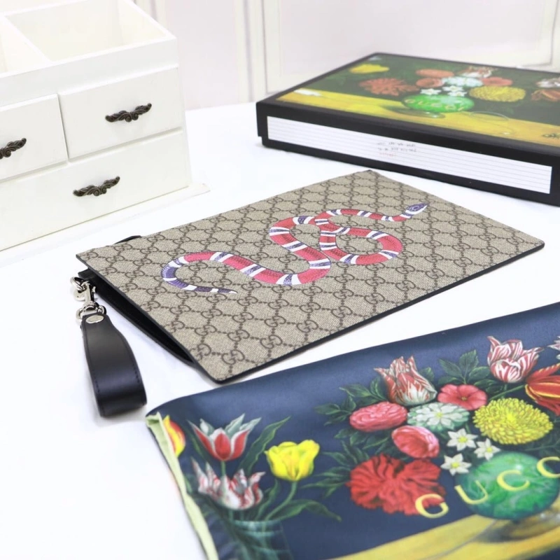 Gucci Clutch Bags 4036B-0796