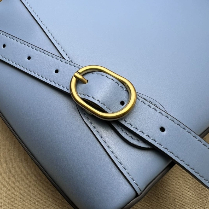 Gucci Backpacks 4036B-0941