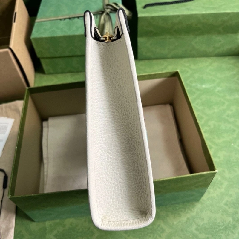 Gucci Clutch Bags 4036C-0353