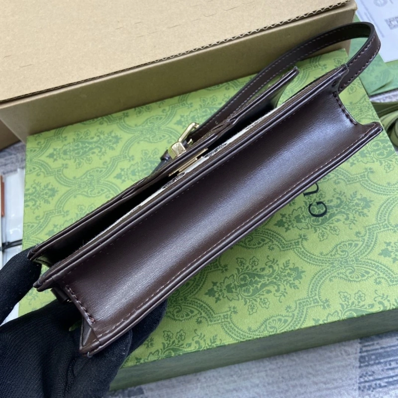 Gvc*1 top handle bags 4036c-0888