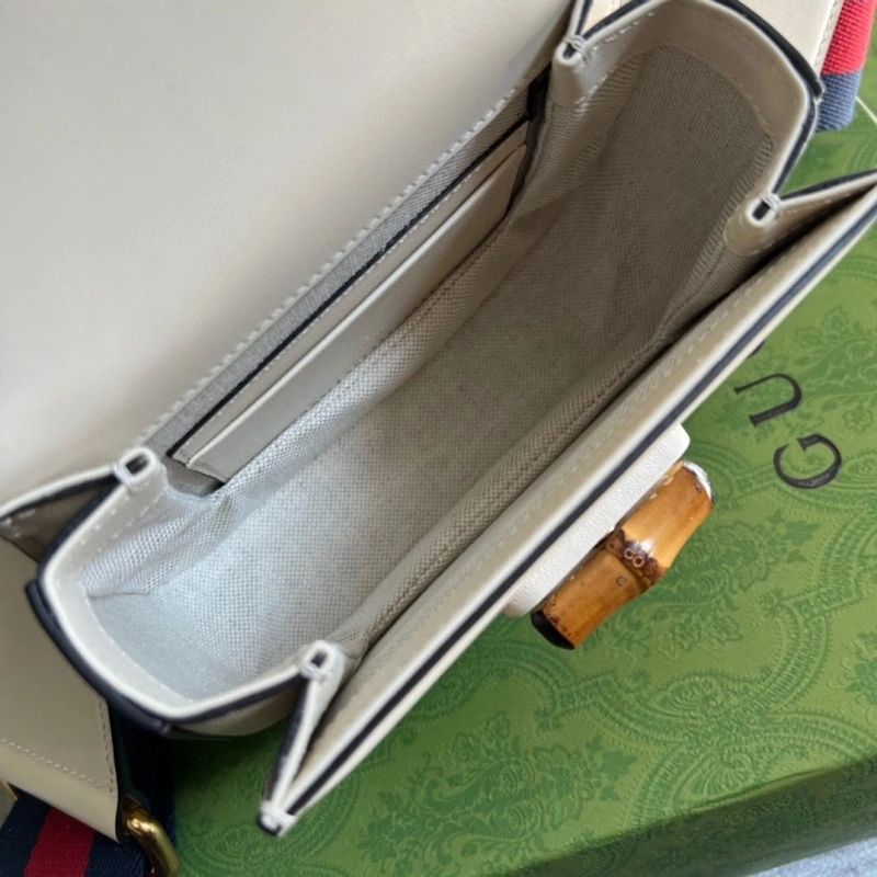 Gvc*1 top handle bags 4036c-2347