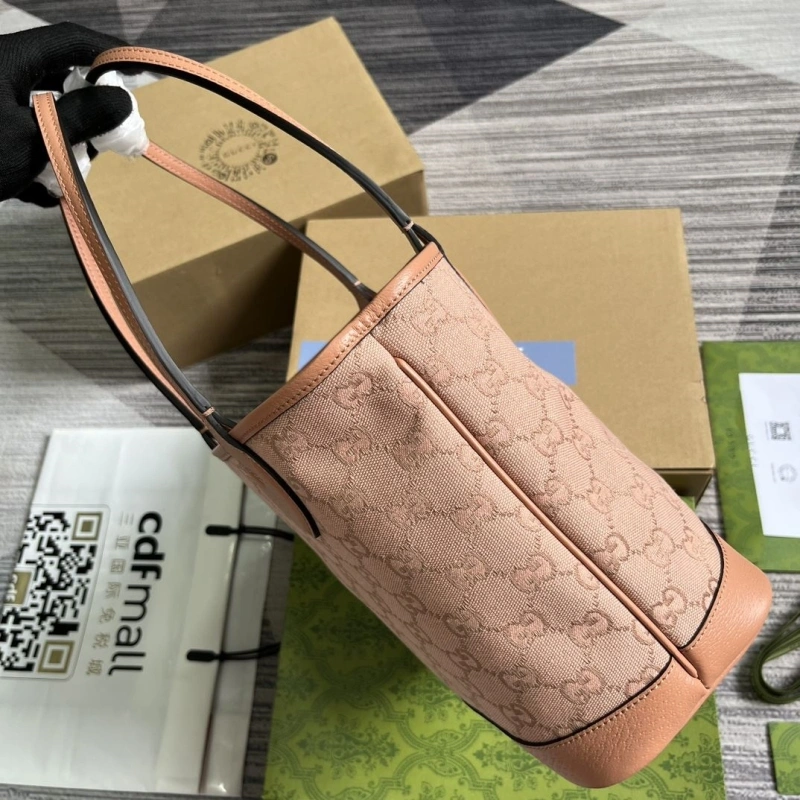 Gucci Shopping Bags 4036C-2765