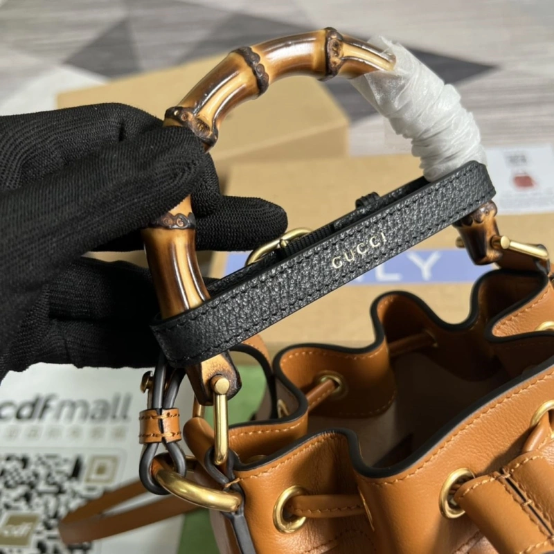 Gvc*1 bucket bags 4036c-2781