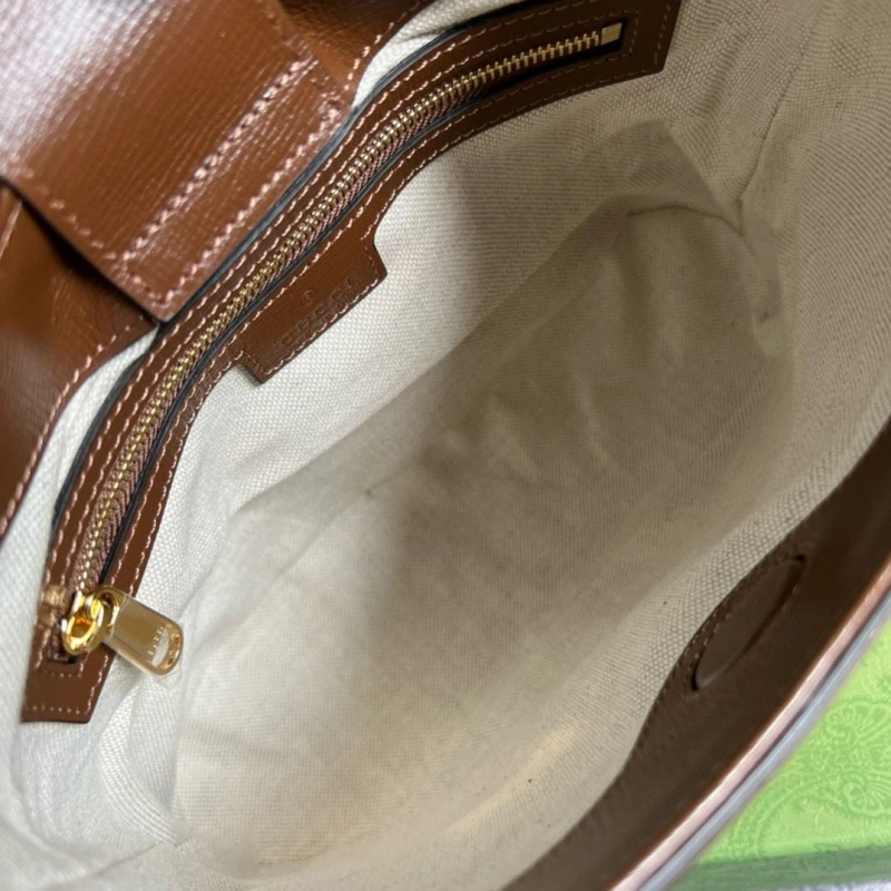 Gvc*1 top handle bags 4036c-3084