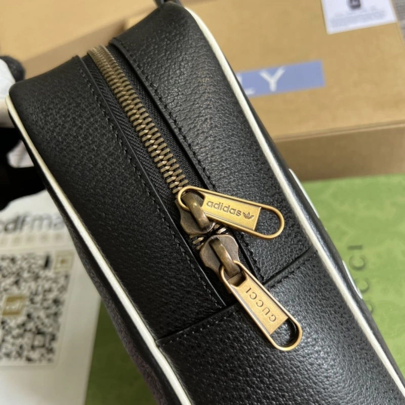 Gucci Cosmetic Bags 4036C-3092