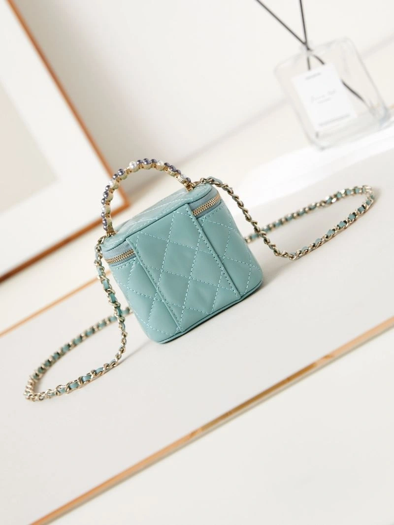 Ch**el cosmetic bags 4046g-0044