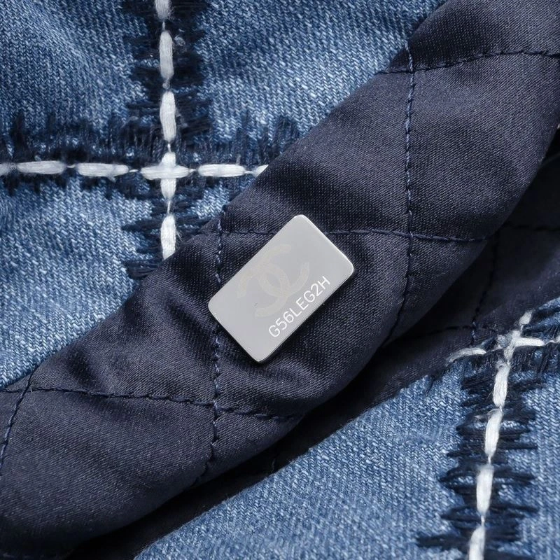 Chanel Shopping Bags 4046G-0098