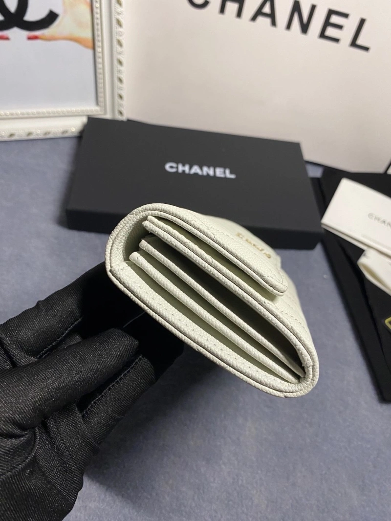 Ch**el wallets 4046h-0171