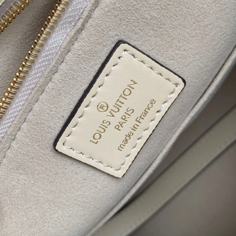 LV Shopping Bags 4048A-0002