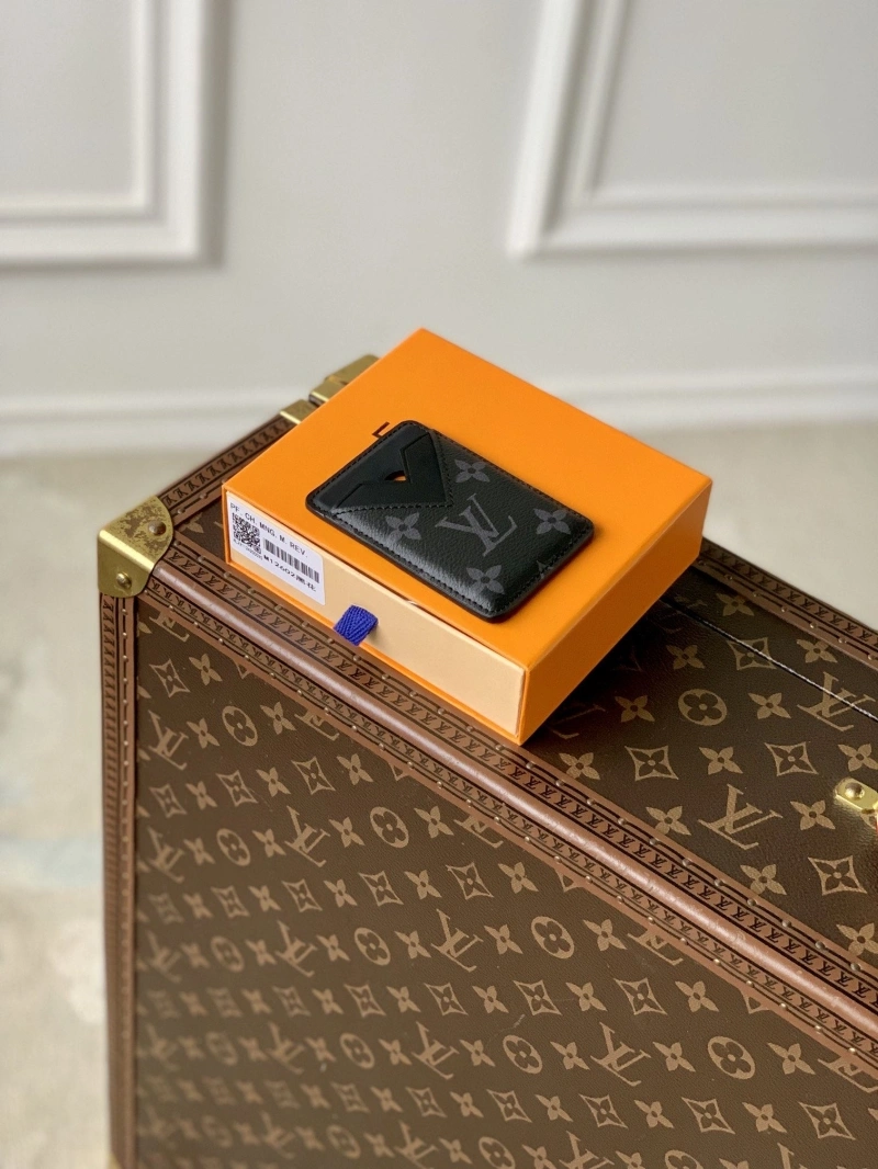 LV Wallets 4048A-0072