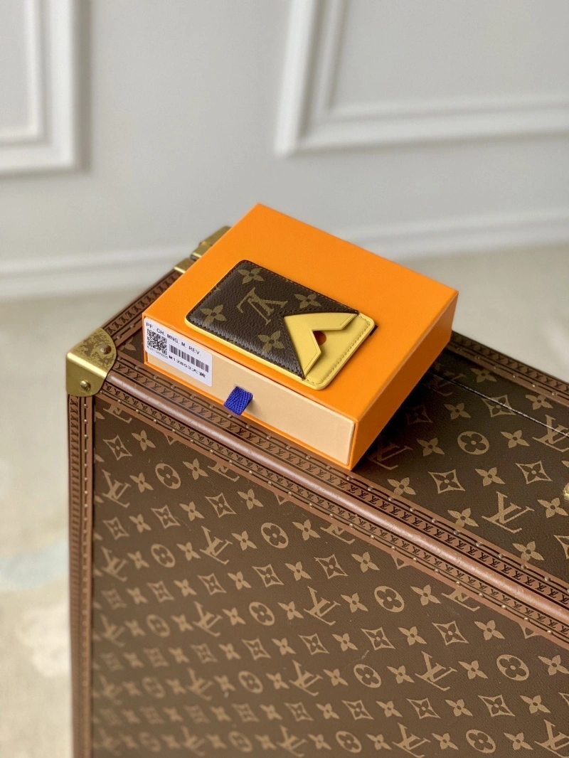 LV Wallets 4048A-0073