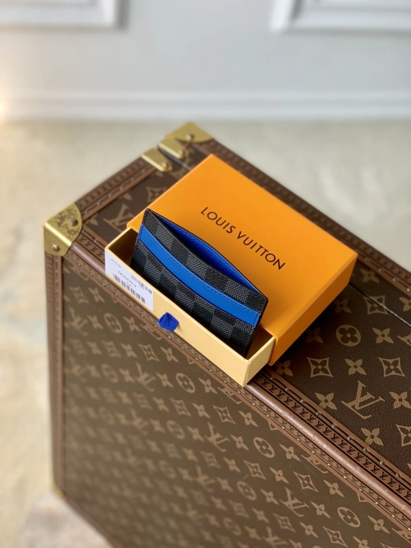 LV Wallets 4048A-0074