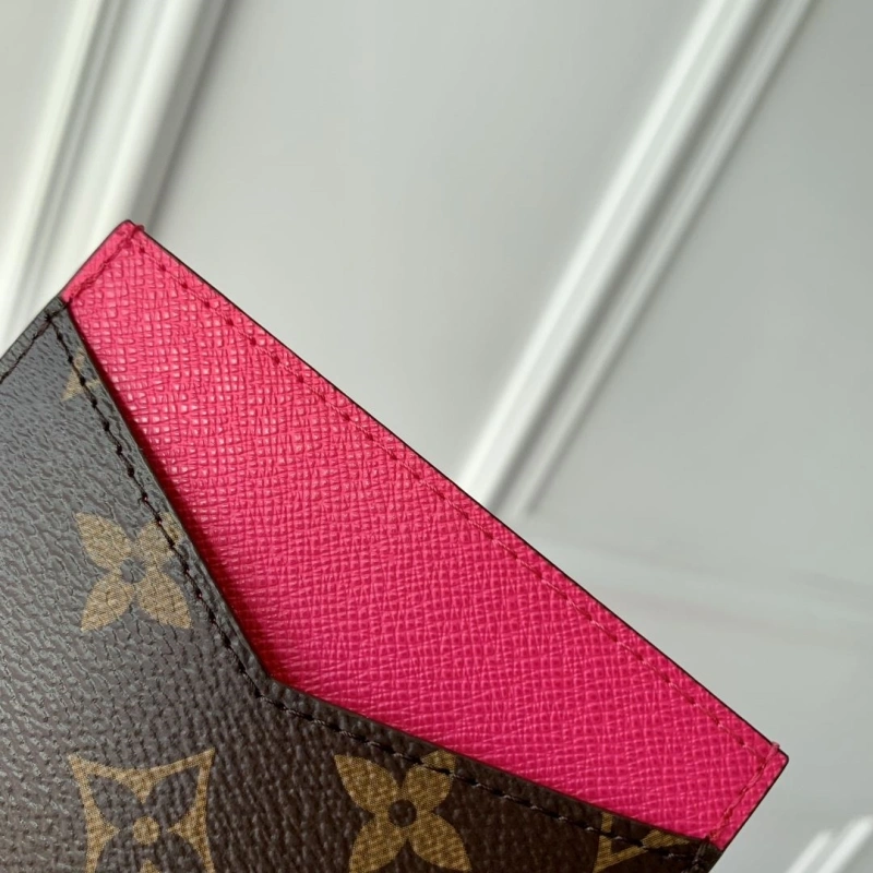 LV Wallets 4048A-0079