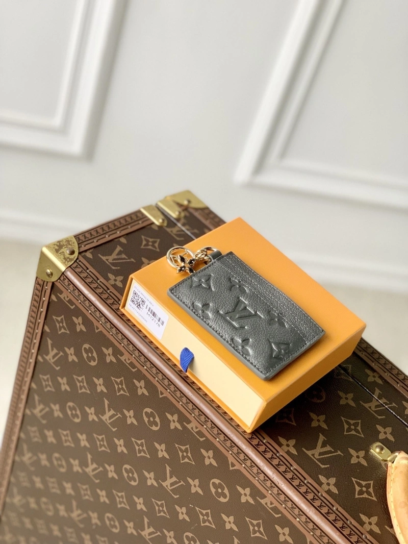 LV Wallets 4048A-0096