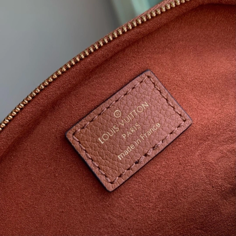 LV Cosmetic Bags 4048A-0123