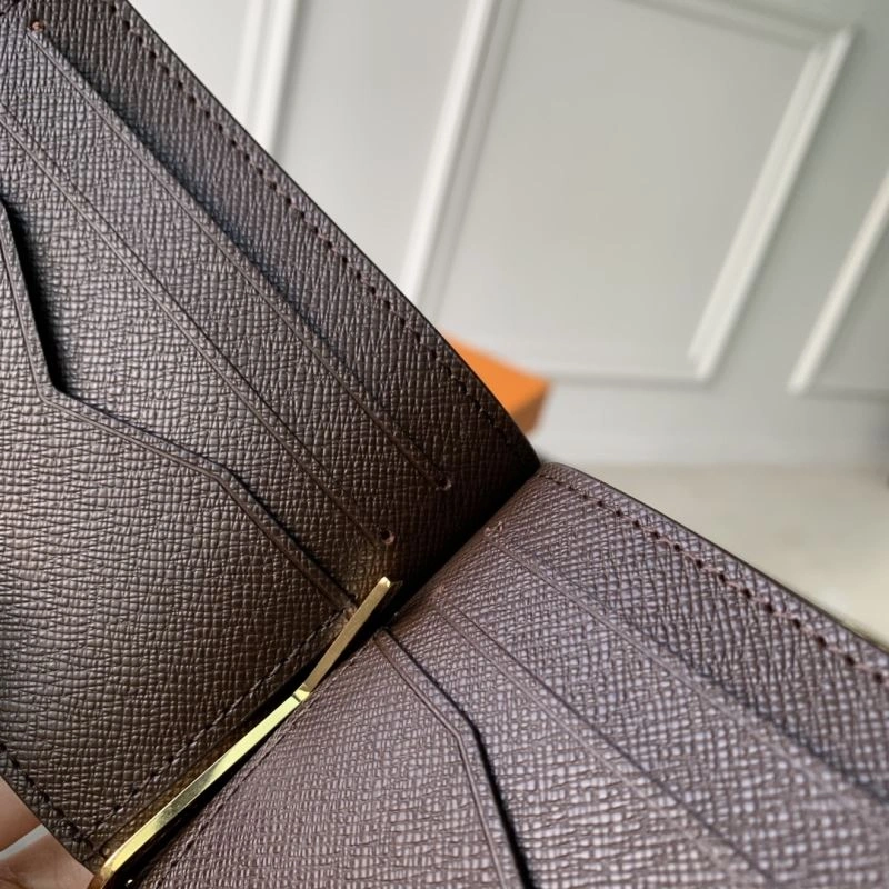 LV Wallets 4048F-0023
