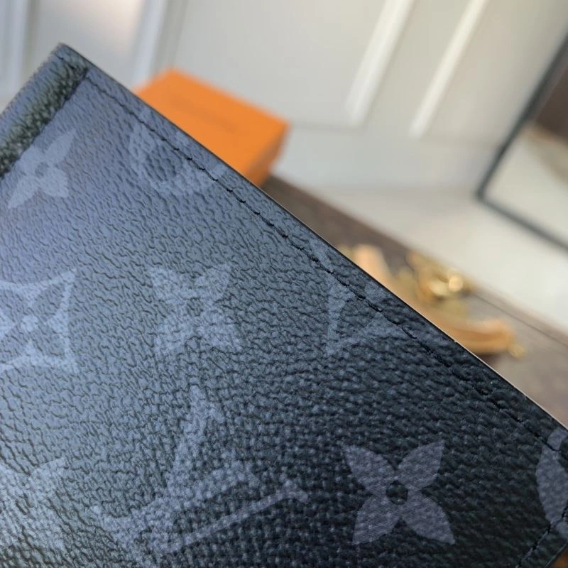 LV Wallets 4048F-0025