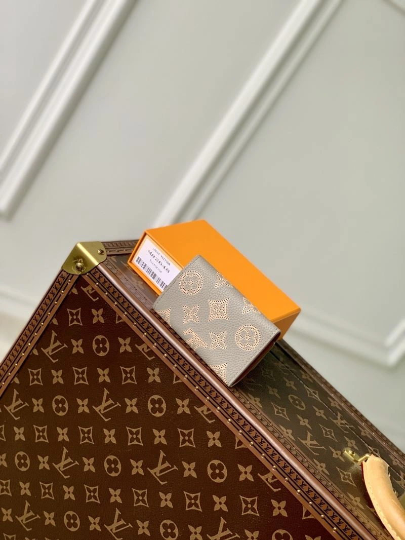 LV Wallets 4048F-0038