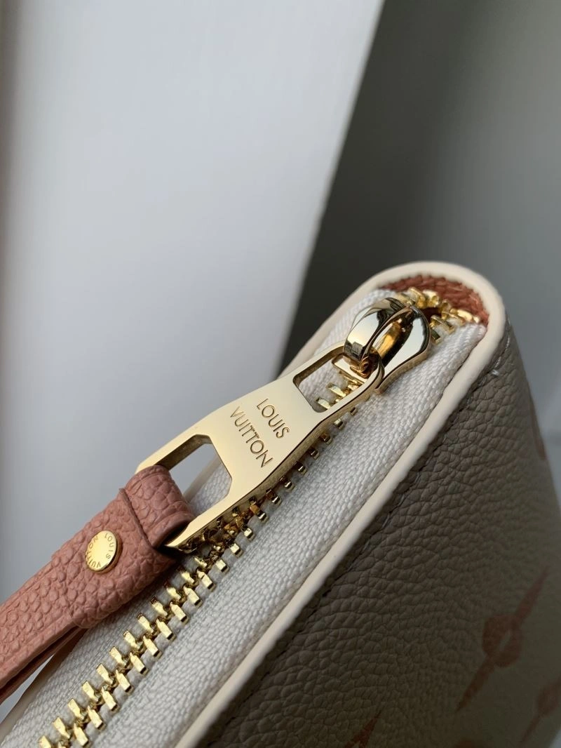 LV Wallets 4048F-0082