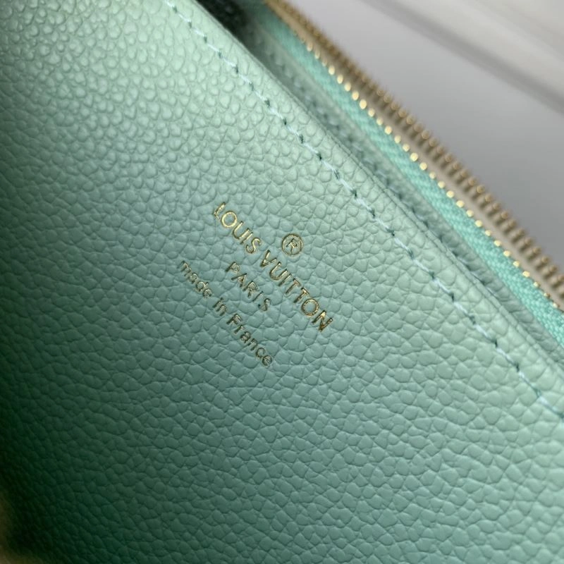 LV Wallets 4048F-0084