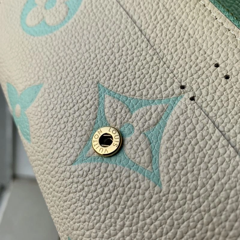 LV Wallets 4048F-0086