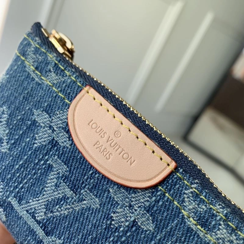 LV Wallets 4048F-0099